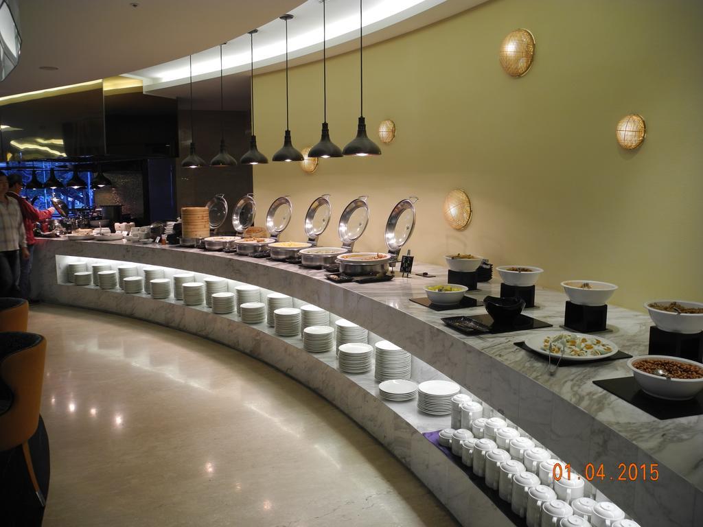City Suites - Kaohsiung Chenai Dış mekan fotoğraf