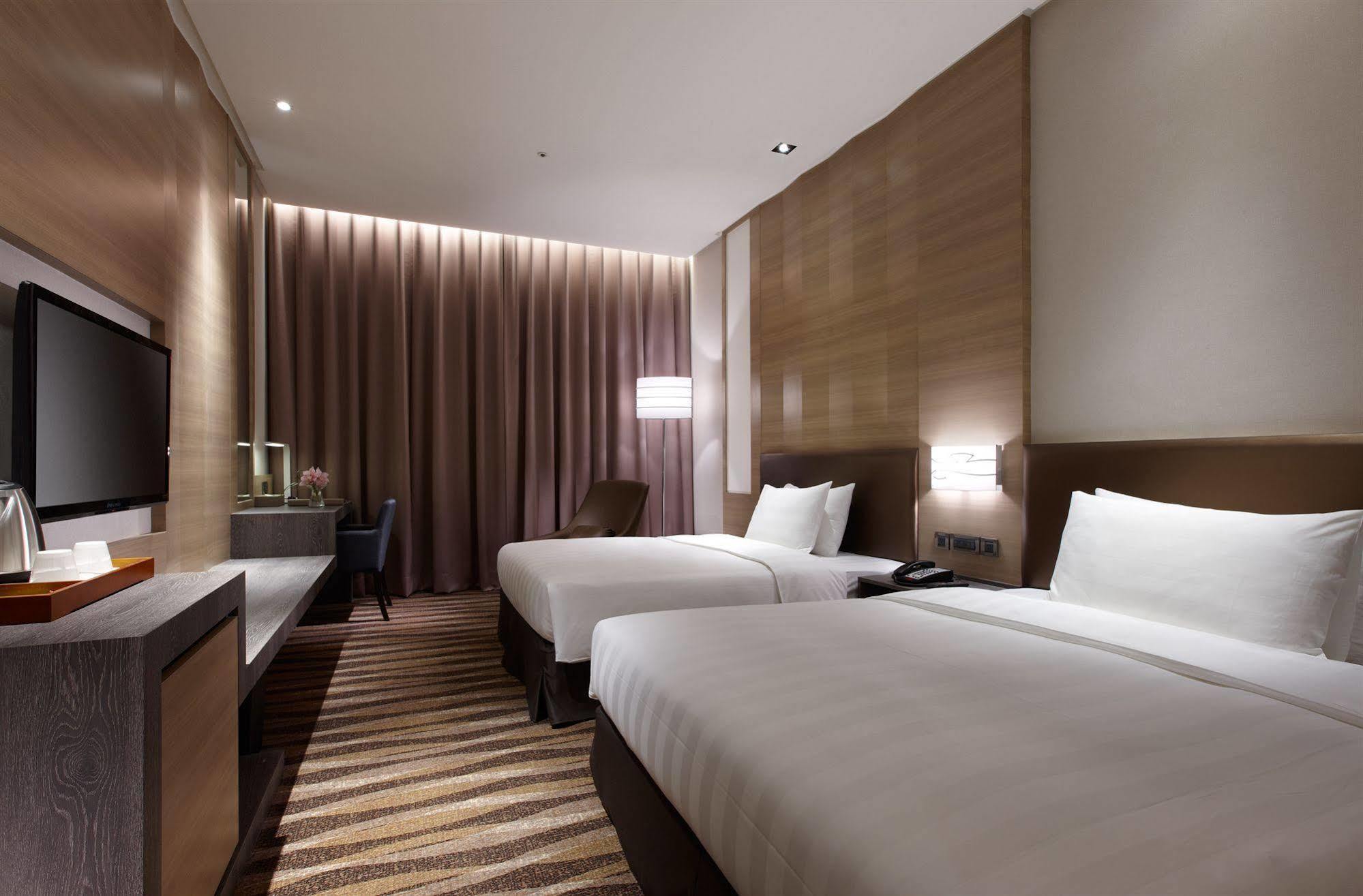 City Suites - Kaohsiung Chenai Dış mekan fotoğraf